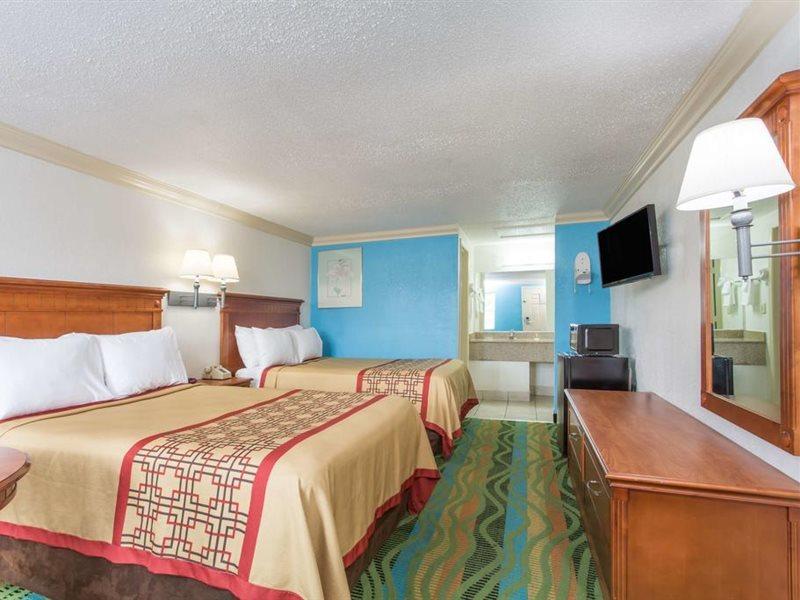 Days Inn By Wyndham Virginia Beach Town Center Esterno foto